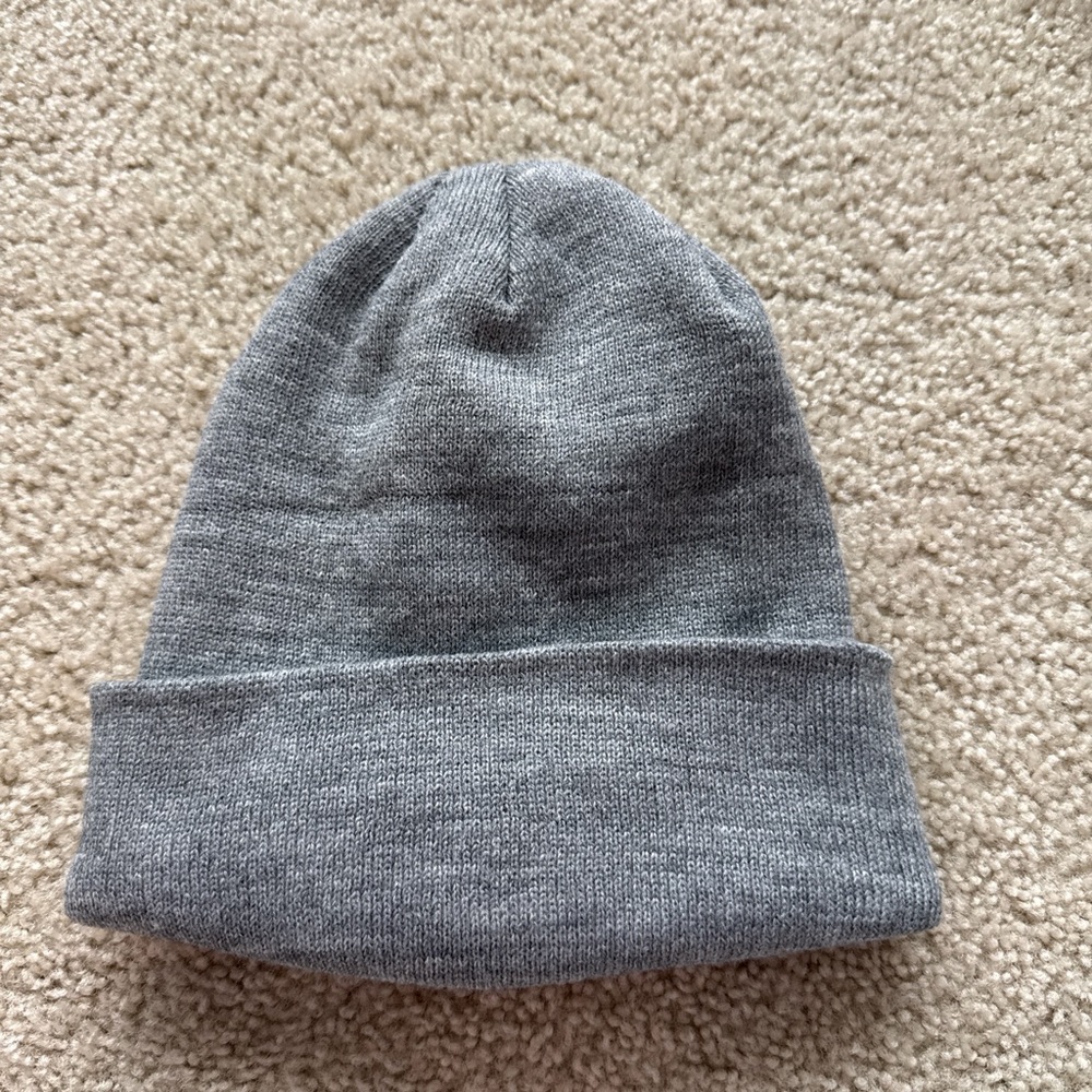 3-Pack Zuppad Women’s Multi-Colored Satin Lined Beanies - Picture 7 of 8